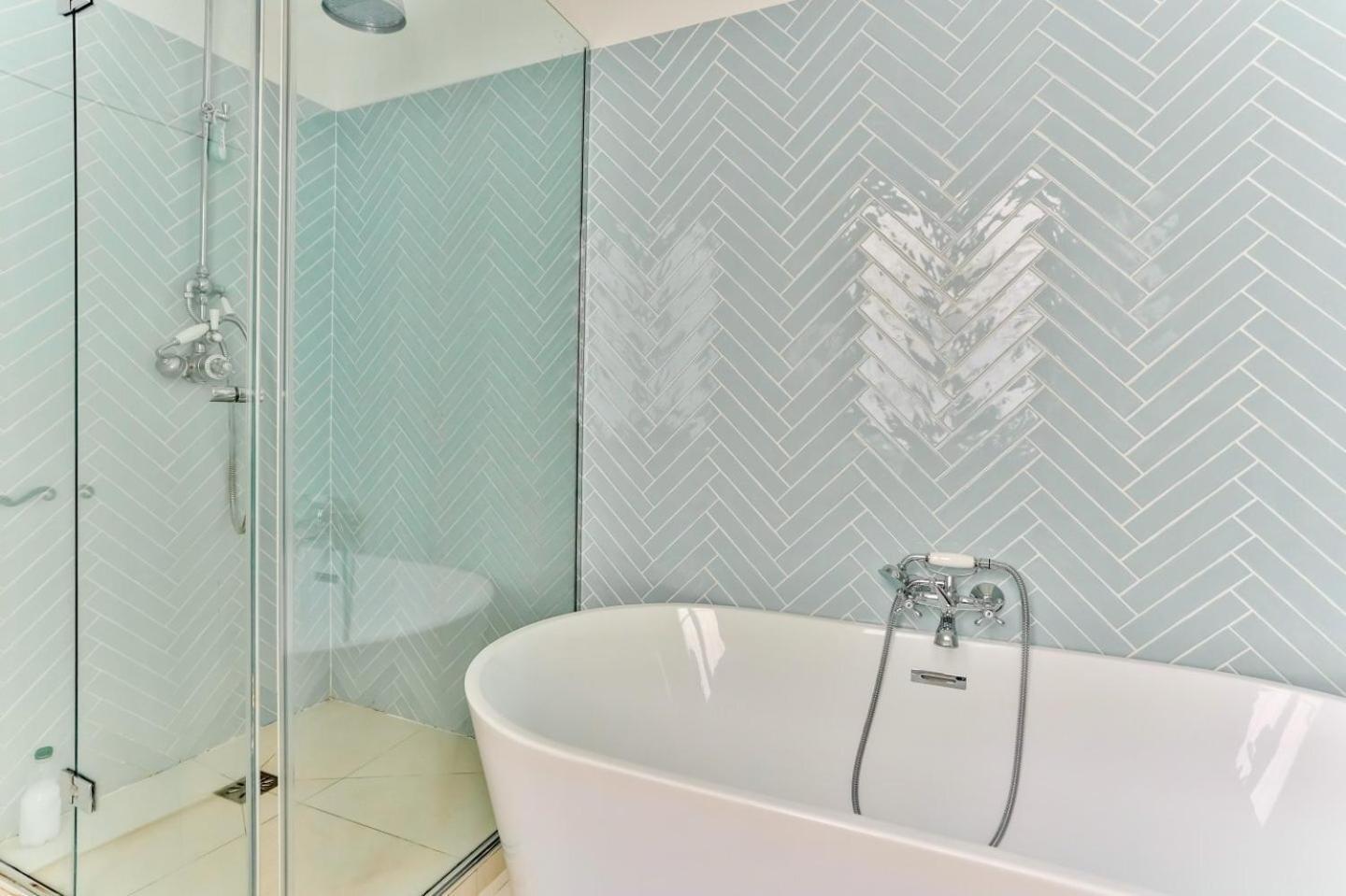 Superbe Appartement Bon Marche Saint Germain Free Netflix Paris Dış mekan fotoğraf