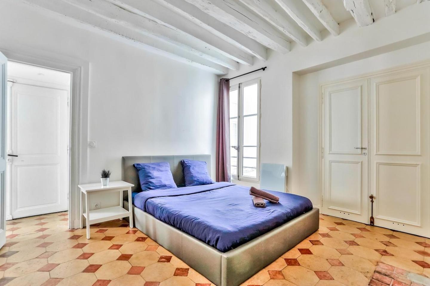 Superbe Appartement Bon Marche Saint Germain Free Netflix Paris Dış mekan fotoğraf